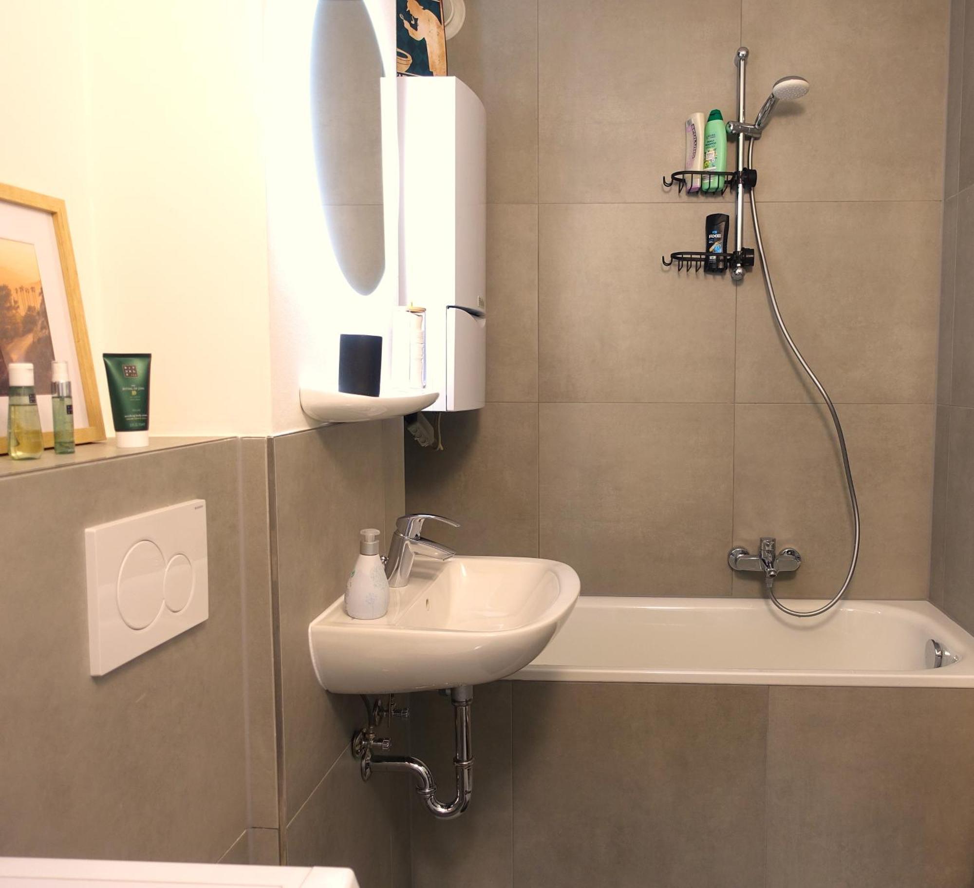 Getaway Apartment - Balkon - Kueche - Ruhe - Waesche - S-Bahn - 60 Qm 杜伊斯堡 外观 照片